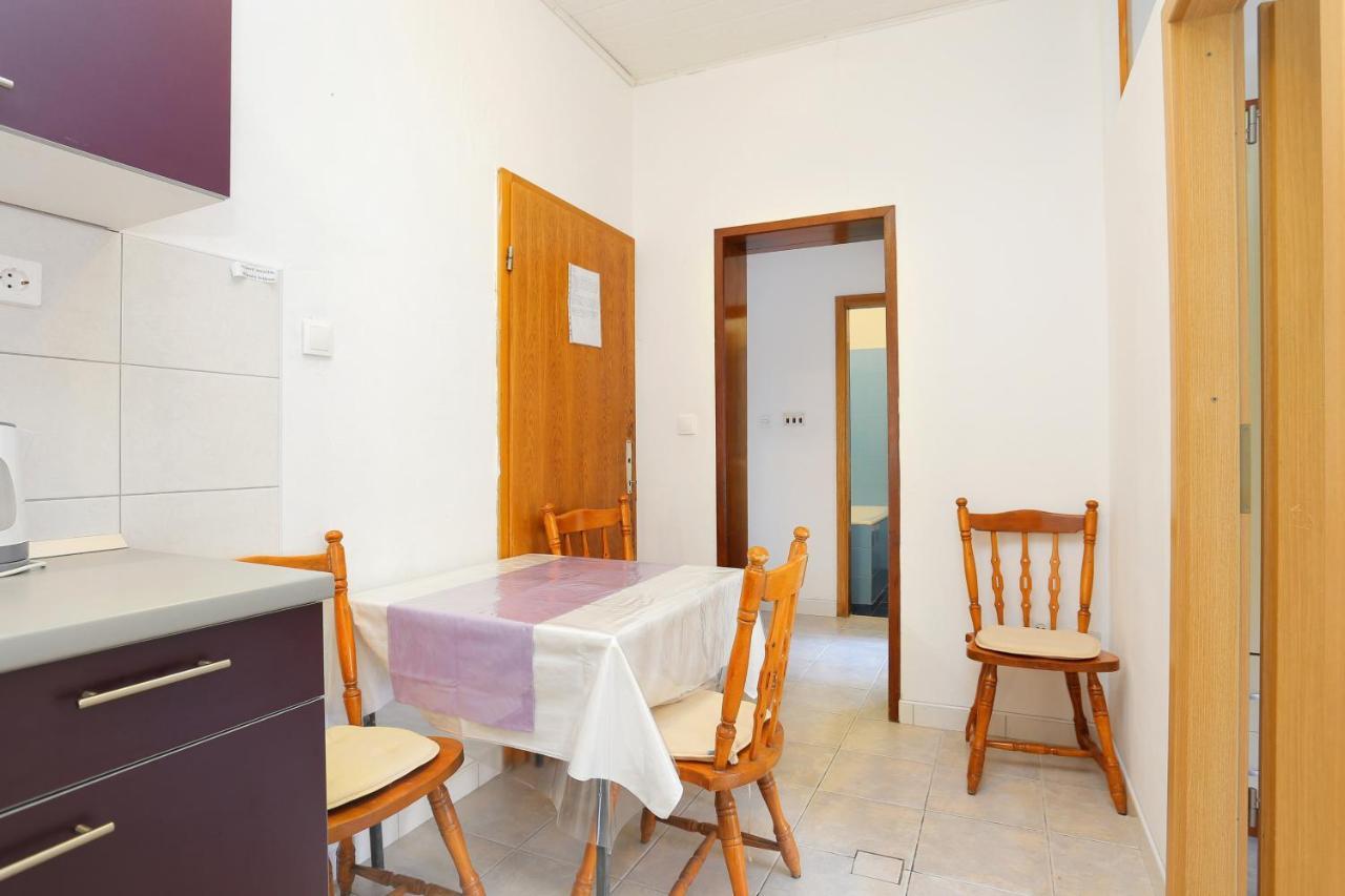Apartments By The Sea Zivogosce - Blato, Makarska - 1057 Blato  Εξωτερικό φωτογραφία