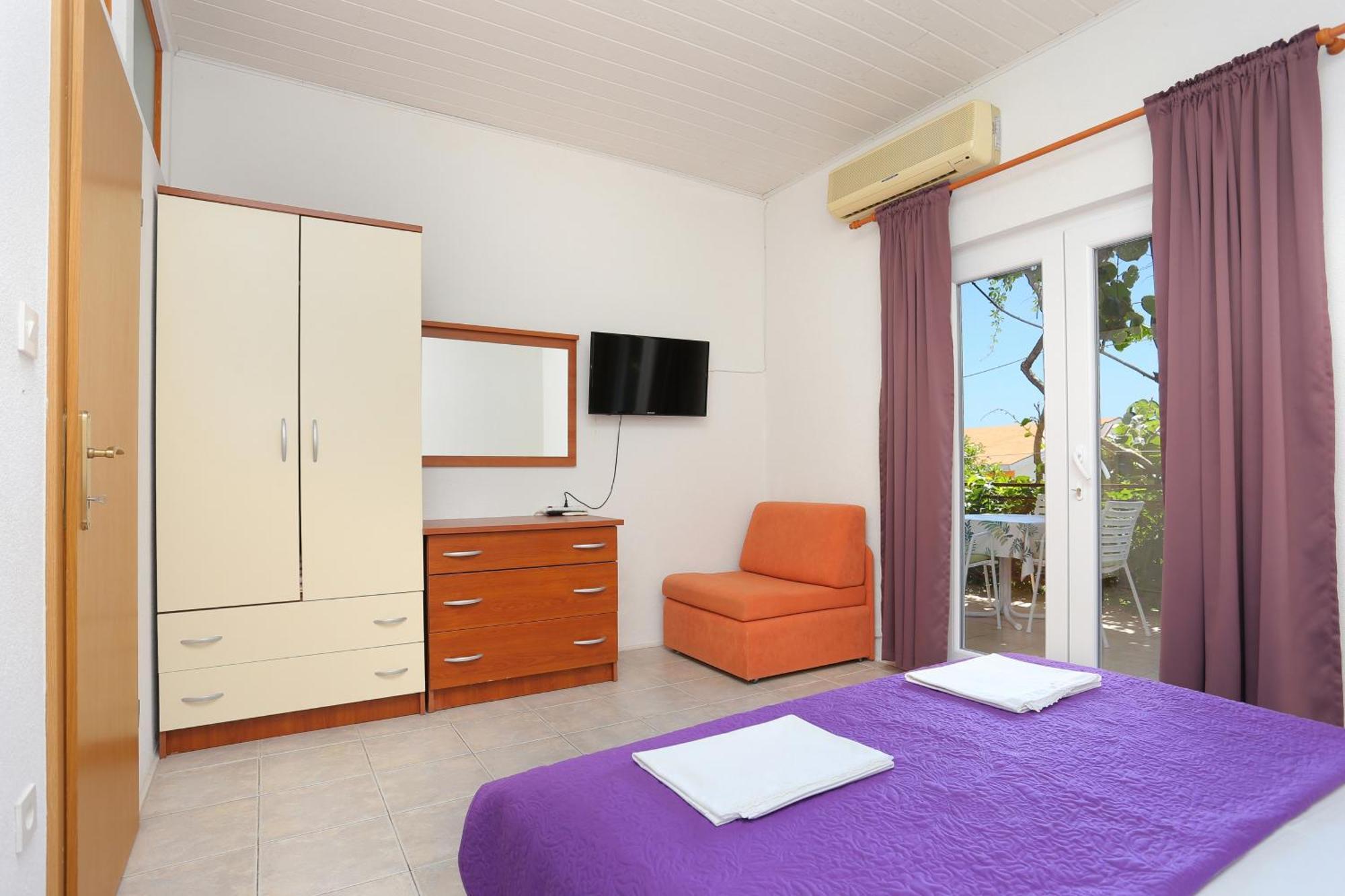 Apartments By The Sea Zivogosce - Blato, Makarska - 1057 Blato  Δωμάτιο φωτογραφία
